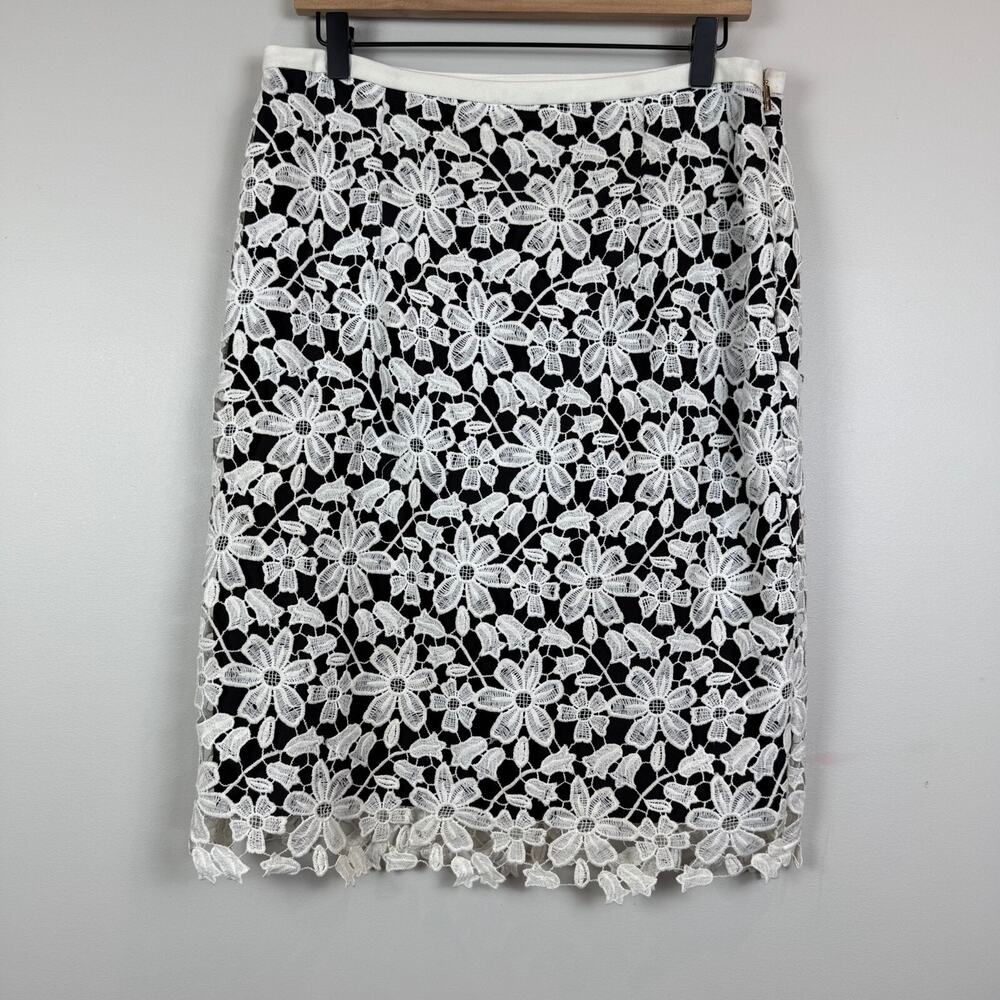 Karl Lagerfeld Paris Floral‎ Pencil Skirt Women 10 Black White Lace Overlay Work